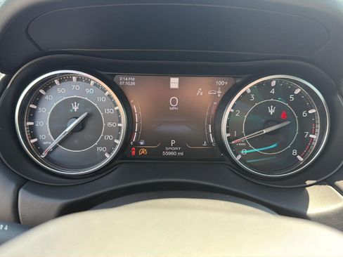 Used 2022 Maserati Levante GT AWD/4WD image 15