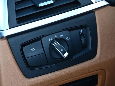 Used 2018 BMW 440i Convertible image 26