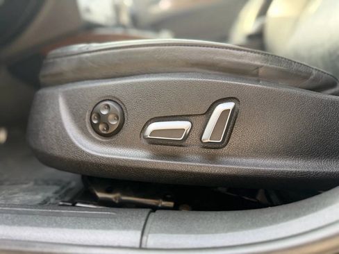 Used 2015 Audi A4 Premium Plus w/ Technology Package image 26