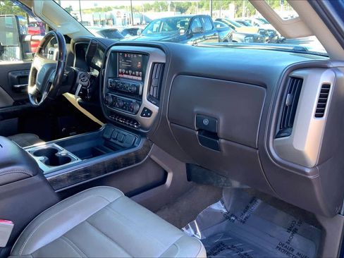 Used 2016 GMC Sierra 2500 Denali w/ Duramax Plus Package image 18