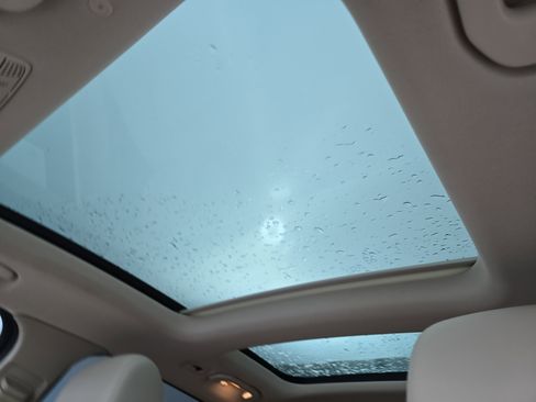 Certified 2021 Mercedes-Benz GLC 300 w/ Premium Package image 30