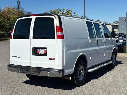 Used 2022 GMC Savana 2500 w/ Driver Convenience Package image 5