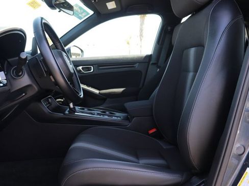 Certified 2025 Honda Civic Sport image 10