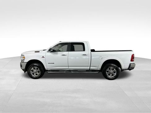 Used 2022 RAM 2500 Laramie AWD/4WD image 3