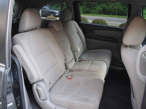 Used 2013 Honda Odyssey EX image 46