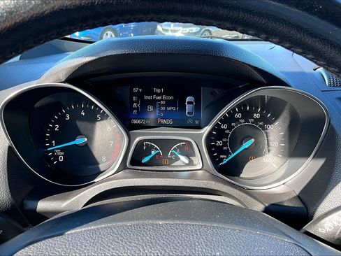 Used 2019 Ford Escape SEL image 20