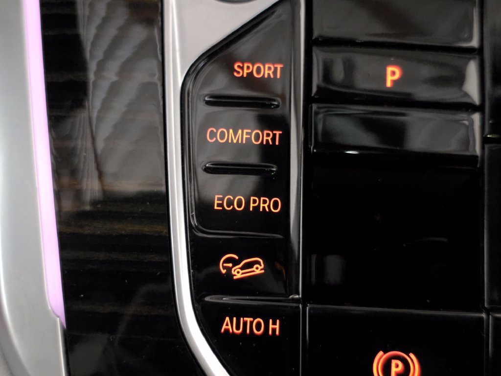 Used 2024 BMW X5 xDrive40i w/ Premium Package AWD/4WD image 29