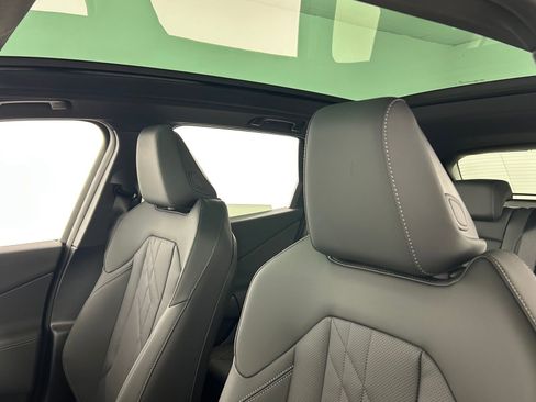 Used 2025 BMW X3 xDrive30i w/ Convenience Package image 24