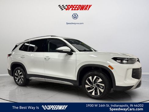 New 2026 Volkswagen Tiguan S AWD/4WD image 1