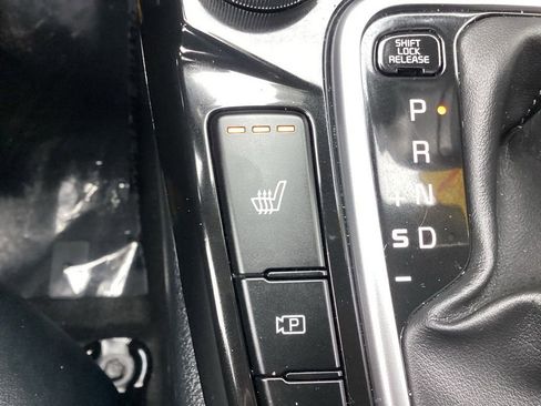 Certified 2024 Kia Seltos EX AWD/4WD image 25