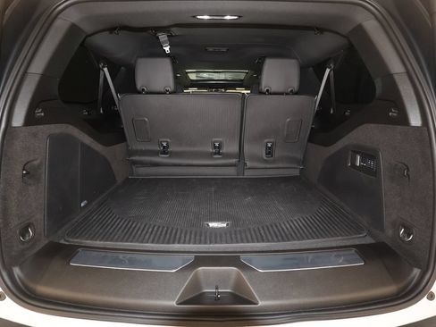 Used 2025 Cadillac Escalade ESV Sport w/ Touring Package AWD/4WD image 24