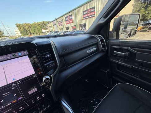 Used 2025 RAM 2500 Laramie w/ Night Edition AWD/4WD image 30