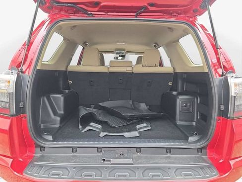 Used 2022 Toyota 4Runner SR5 RWD image 30