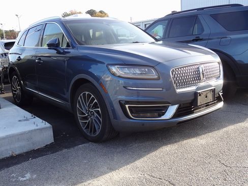 Used 2019 Lincoln Nautilus Reserve image 1