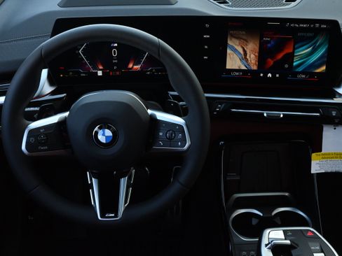 New 2026 BMW X2 xDrive28i AWD/4WD image 15