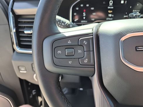 Certified 2025 GMC Sierra 2500 Denali Ultimate image 35