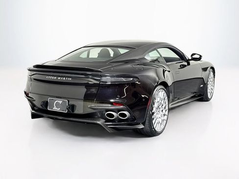 Used 2023 Aston Martin DBS Coupe RWD image 5