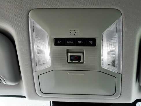 Certified 2024 Toyota RAV4 LE AWD/4WD image 28