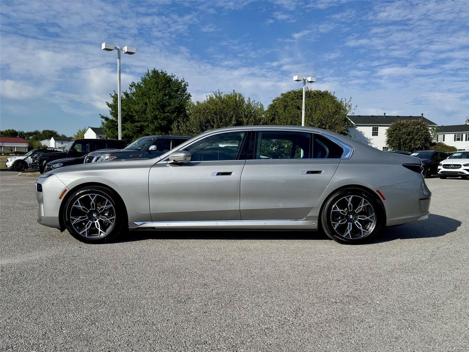 Used 2024 BMW i7 eDrive50 w/ Executive Package RWD image 8