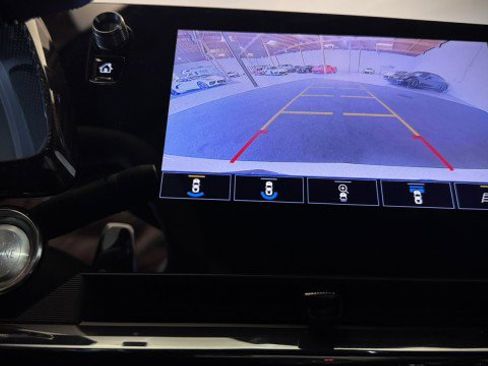 Used 2023 Chevrolet Corvette Stingray Premium Cpe w/ Z51 Performance Package image 6