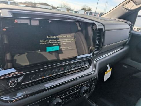 New 2026 Chevrolet Silverado 1500 ZR2 AWD/4WD image 21
