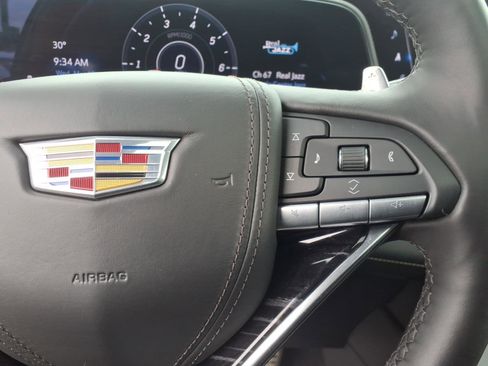 Certified 2023 Cadillac Escalade V w/ LPO, ONYX Package AWD/4WD image 31