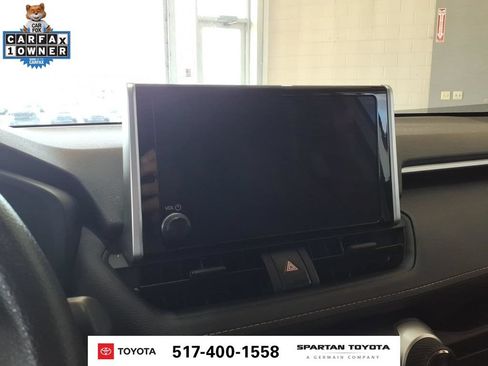 Used 2024 Toyota RAV4 XLE FWD image 21