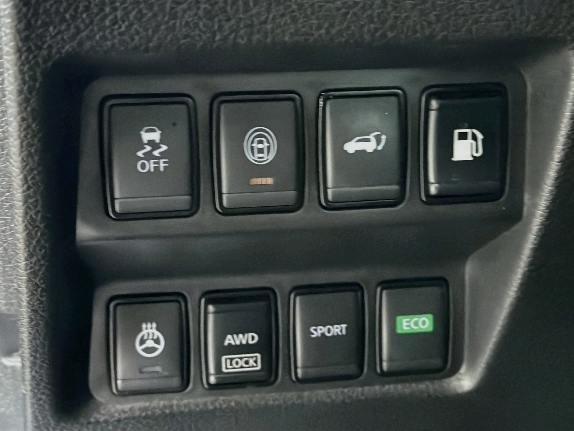 Used 2018 Nissan Rogue SL AWD/4WD image 16