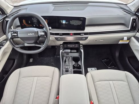 New 2026 Kia Sorento EX AWD/4WD image 13