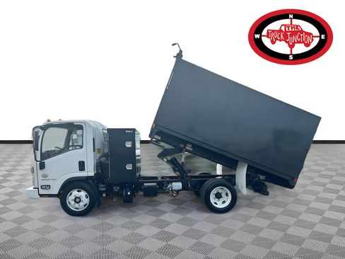Used 2023 Chevrolet Low Cab Forward 5500XD RWD image 4