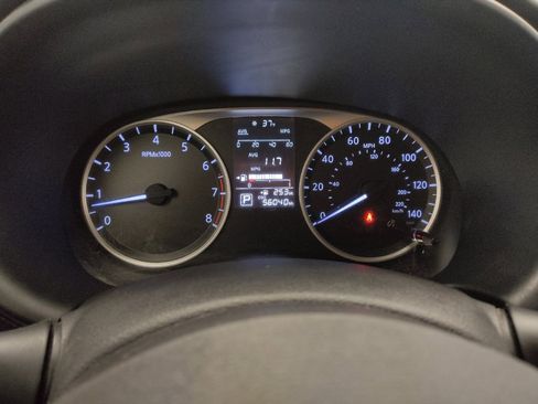 Used 2022 Nissan Kicks S image 23