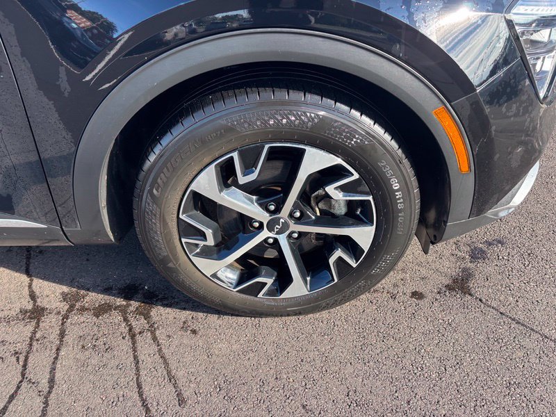 Certified 2024 Kia Sportage EX FWD image 10