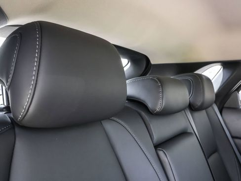 Used 2025 MAZDA CX-30 AWD 2.5 S w/ Select Sport Pkg image 32