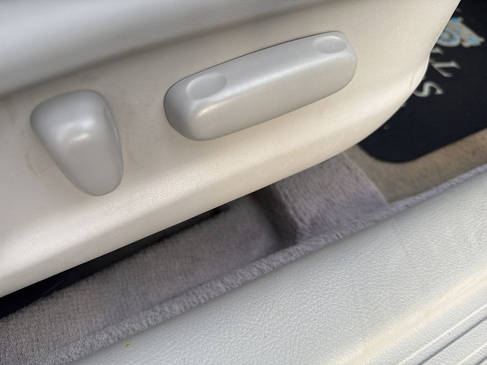 Used 2007 Toyota Camry Hybrid FWD image 27