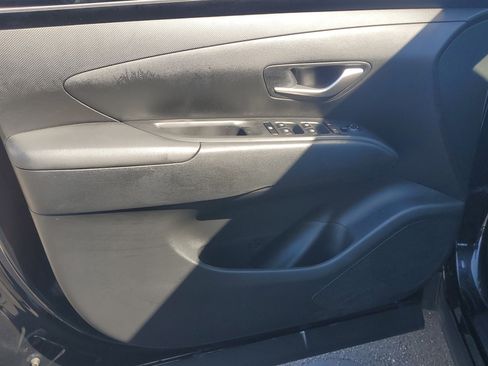 Used 2024 Hyundai Tucson SE FWD image 19