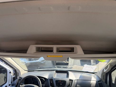 Used 2019 Ford Transit 250 148 Medium Roof RWD image 15