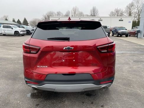 Used 2024 Chevrolet Blazer LT w/ Convenience Package image 4