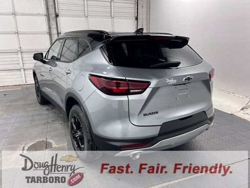 New 2025 Chevrolet Blazer LT w/ Midnight/Sport Edition image 7