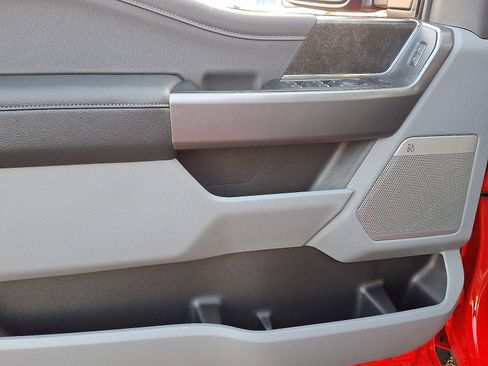 New 2026 Ford F250 XLT w/ XLT Premium Package image 10