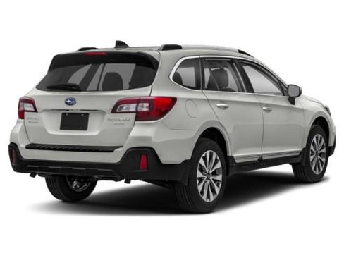 Used 2019 Subaru Outback 3.6R Touring w/ Popular Package #3A AWD/4WD image 3