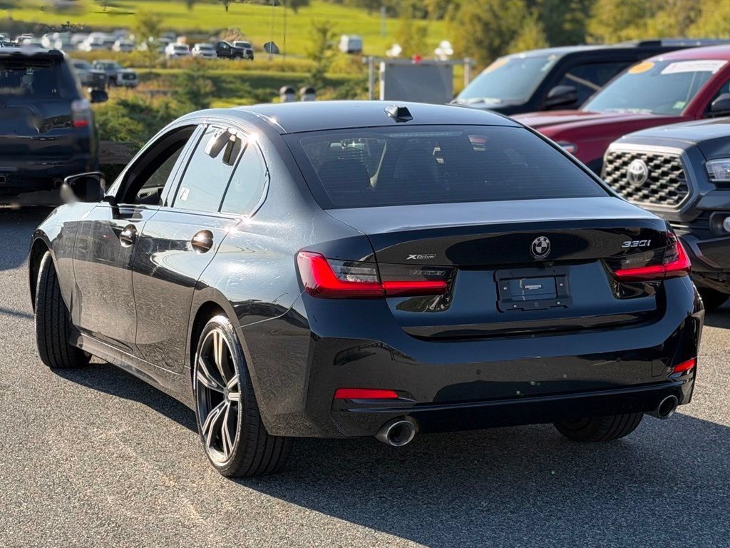 Used 2023 BMW 330i xDrive Sedan w/ Driving Assistance Package AWD/4WD image 3