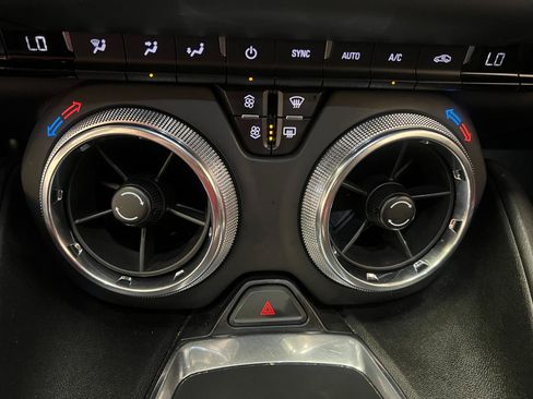 Used 2021 Chevrolet Camaro SS RWD image 52