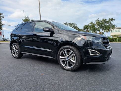 Used 2017 Ford Edge Sport w/ Equipment Group 401A AWD/4WD image 2