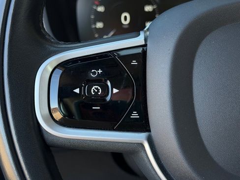 Used 2021 Volvo S60 T8 Inscription w/ Climate Package image 18