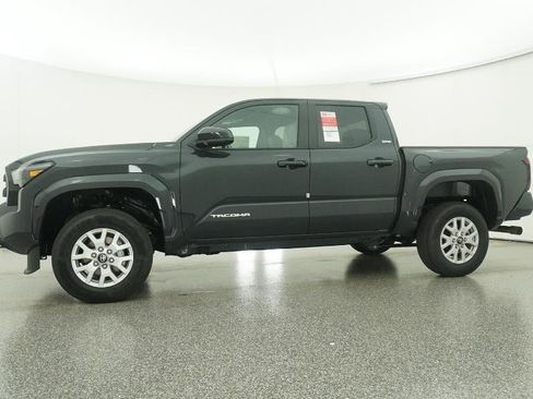 New 2026 Toyota Tacoma SR5 image 44