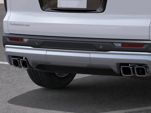 New 2026 Chevrolet Traverse LT w/ Sun and Wheel Package FWD image 14