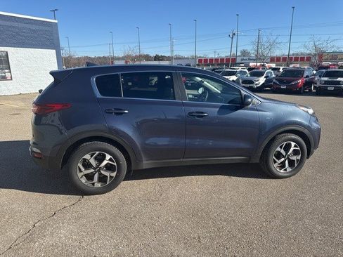 Used 2021 Kia Sportage LX image 6