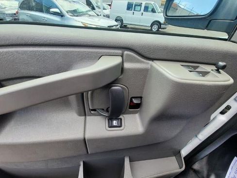 Used 2025 Chevrolet Express 2500 w/ Driver Convenience Package RWD image 24