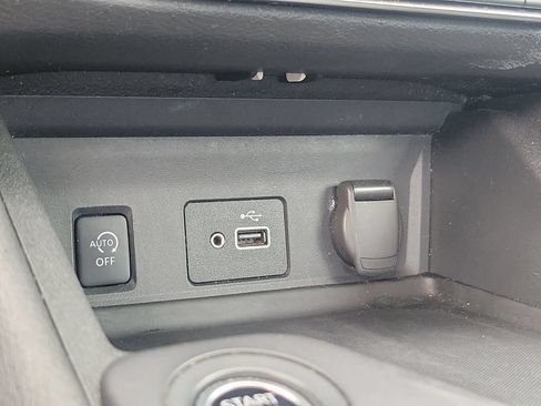 Used 2024 Nissan Sentra S FWD image 28