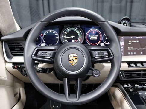 Certified 2021 Porsche 911 Targa 4S image 23